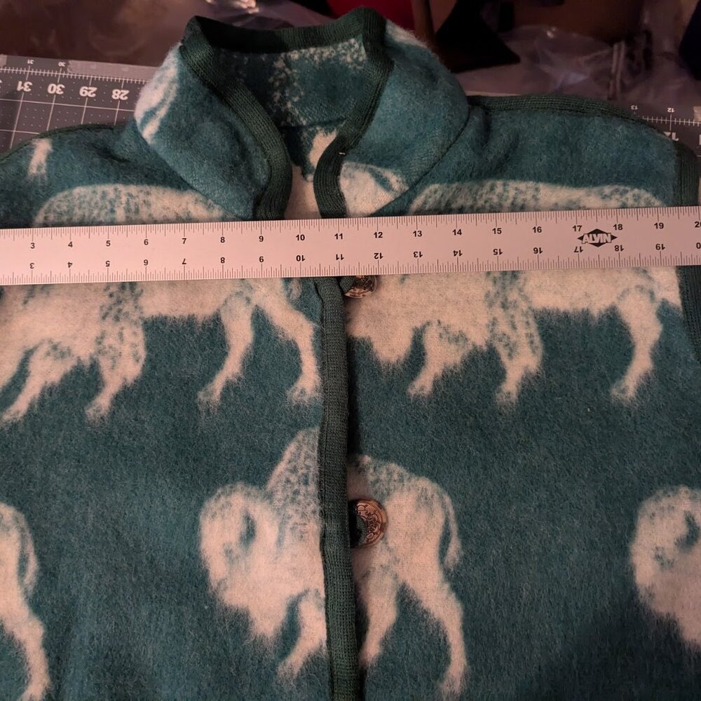 Legacy Collection, Green Buffalo crop jacket, Sz M/L - Picture 7 of 8